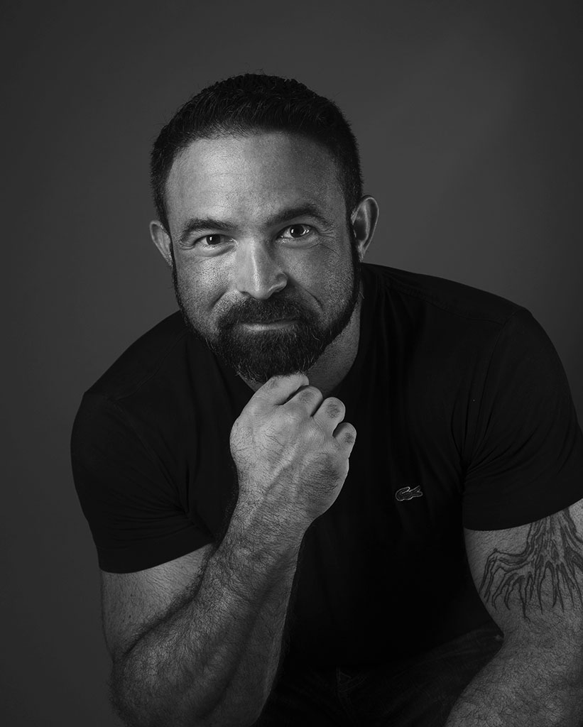 Men Studio Portrait Photography by Alina Oswald.