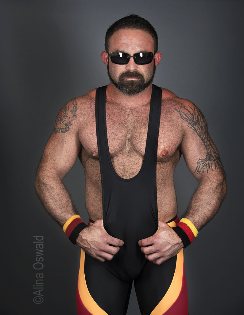 Photographing Men. Photo by Alina Oswald. 