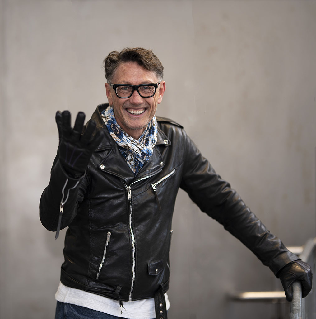 Author Hans M. Hirschi © Alina Oswald.