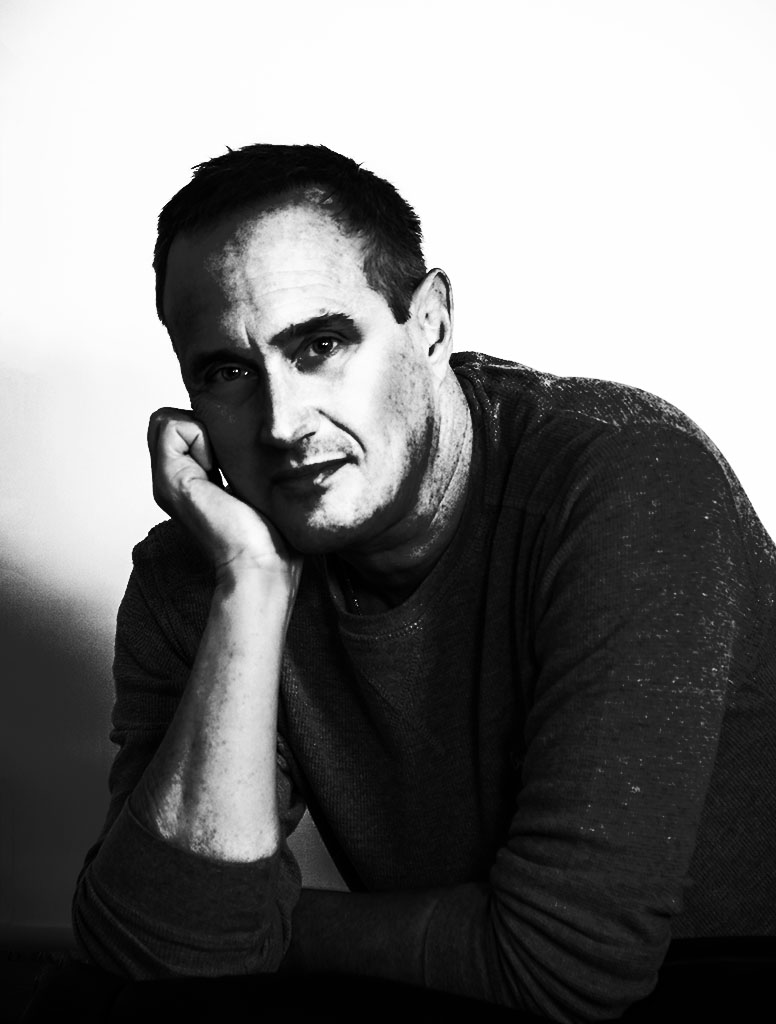 Photographing Men. B&W portrait by Alina Oswald.