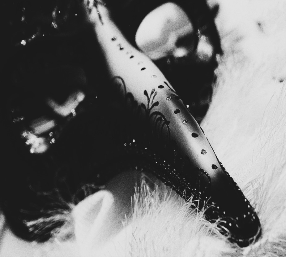 Mask in black and white. Photo by Alina Oswald. All Rights Reserved.