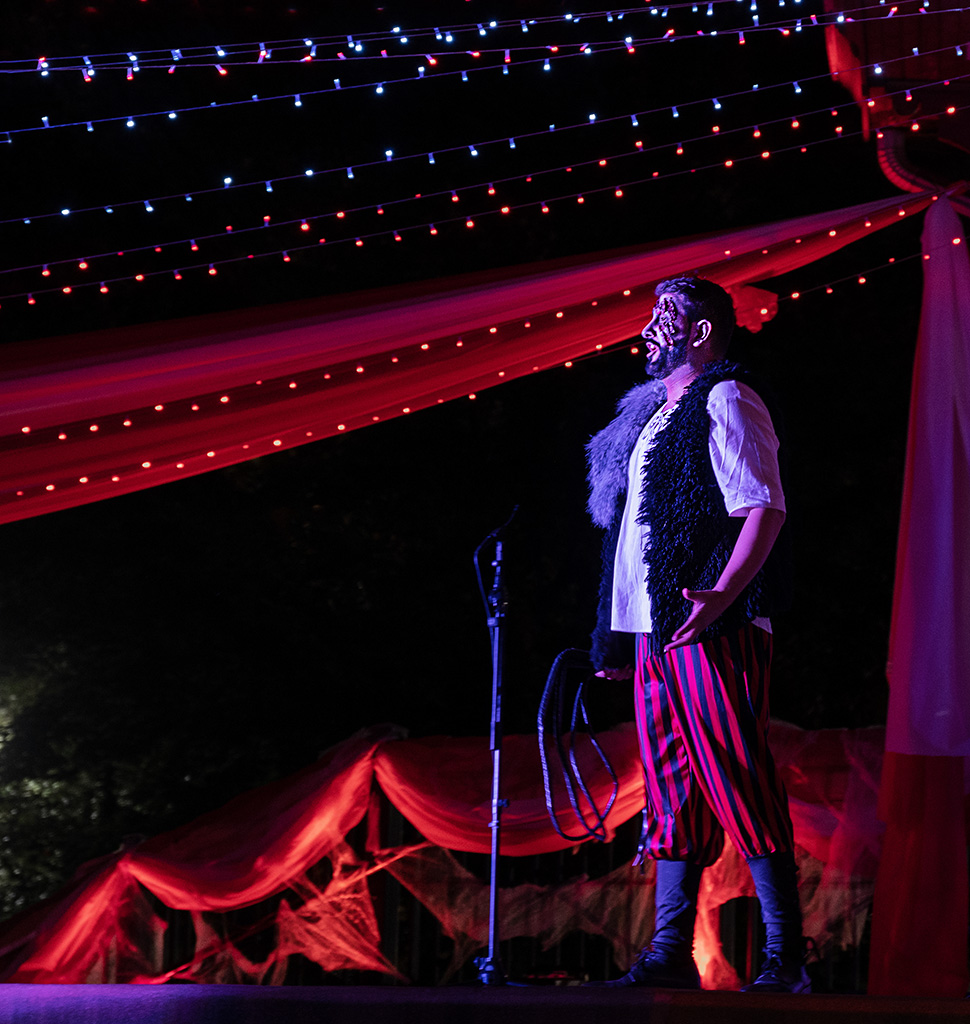 Raul Gutierrez performs at the 2022 Zombie Opera Halloween event in Jersey City, NJ. ©Alina Oswald.