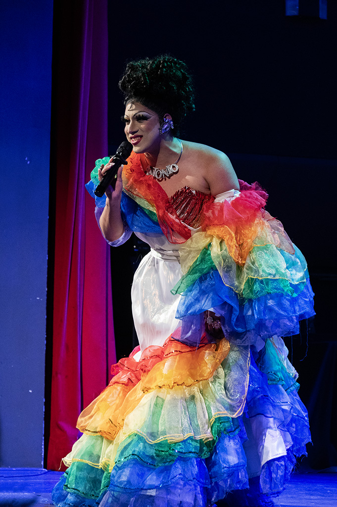 Images from the HPC Prom Night 2023 photographed by Alina Oswald for Jersey City Medical Center.